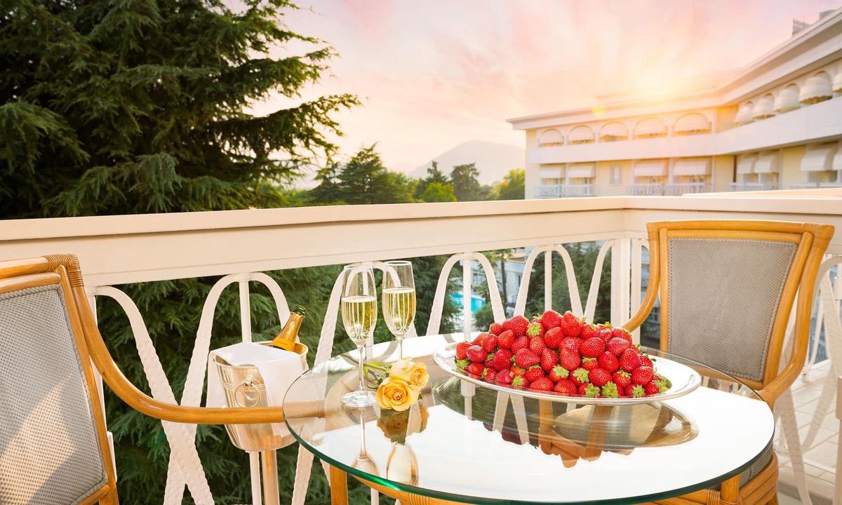 Abano Terme Hotel | HOTEL TERME DUE TORRI – Hideaway & SPA