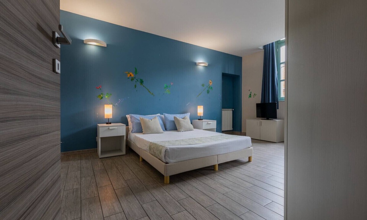 Borgo Dora Apartment | Housing Giulia - Studio 2/4 by Wonderful Italy