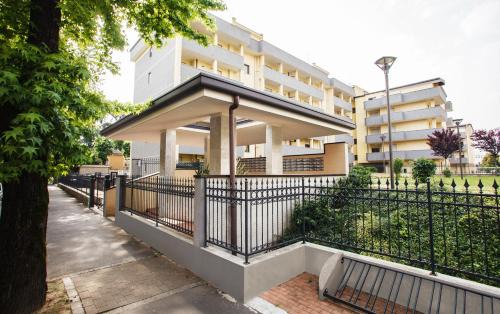 Cinisello Balsamo Apartment | HQ Aparthotel Milano Inn - Smart Suites