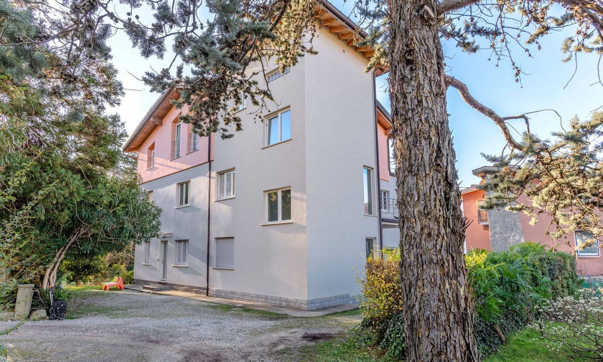 Germignaga Apartment | Il Pomelo by Interhome