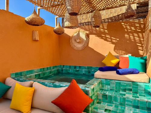 Kasbah Villa | Kasbahbibi pool breakfast city center private