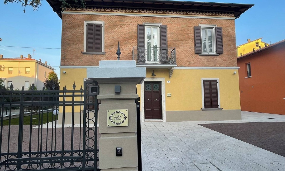 Buon Pastore-Sant'Agnese-San Damaso Apartment | La Bella Modena Giardini Appartamenti