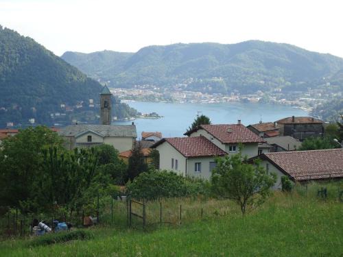 Cernobbio House | La Cà in piaza
