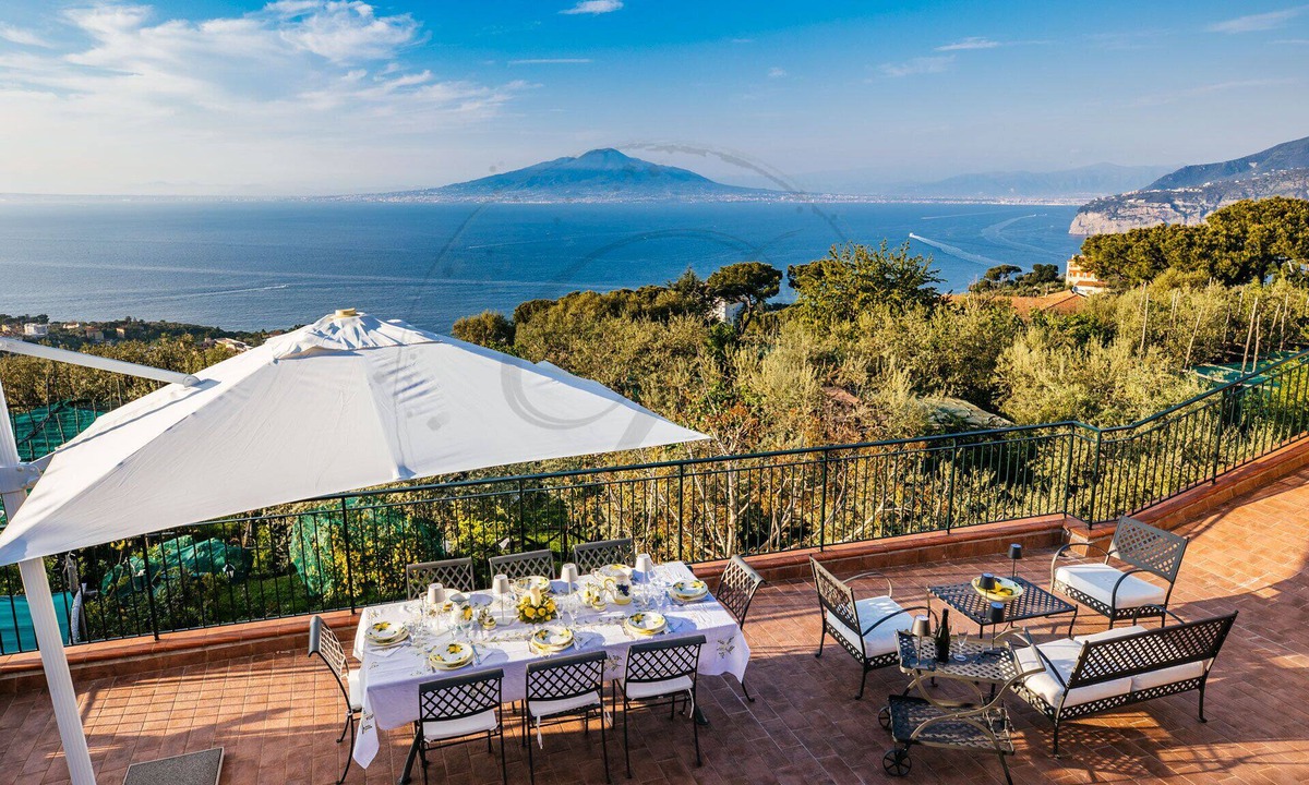 Priora Villa | LA DIMORA DI PRIORA - Sea view Villa in Sorrento with SWIMMING POOL