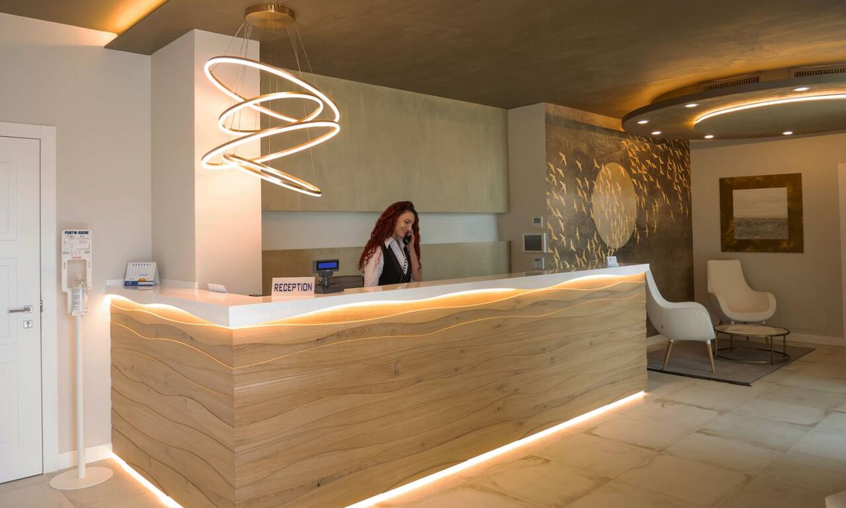 Camerano Hotel | La Perla