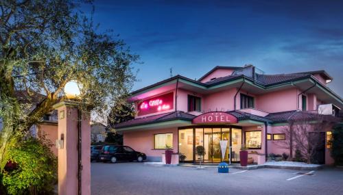 Ivrea Hotel | La Villa - Sure Hotel Collection by Best Western