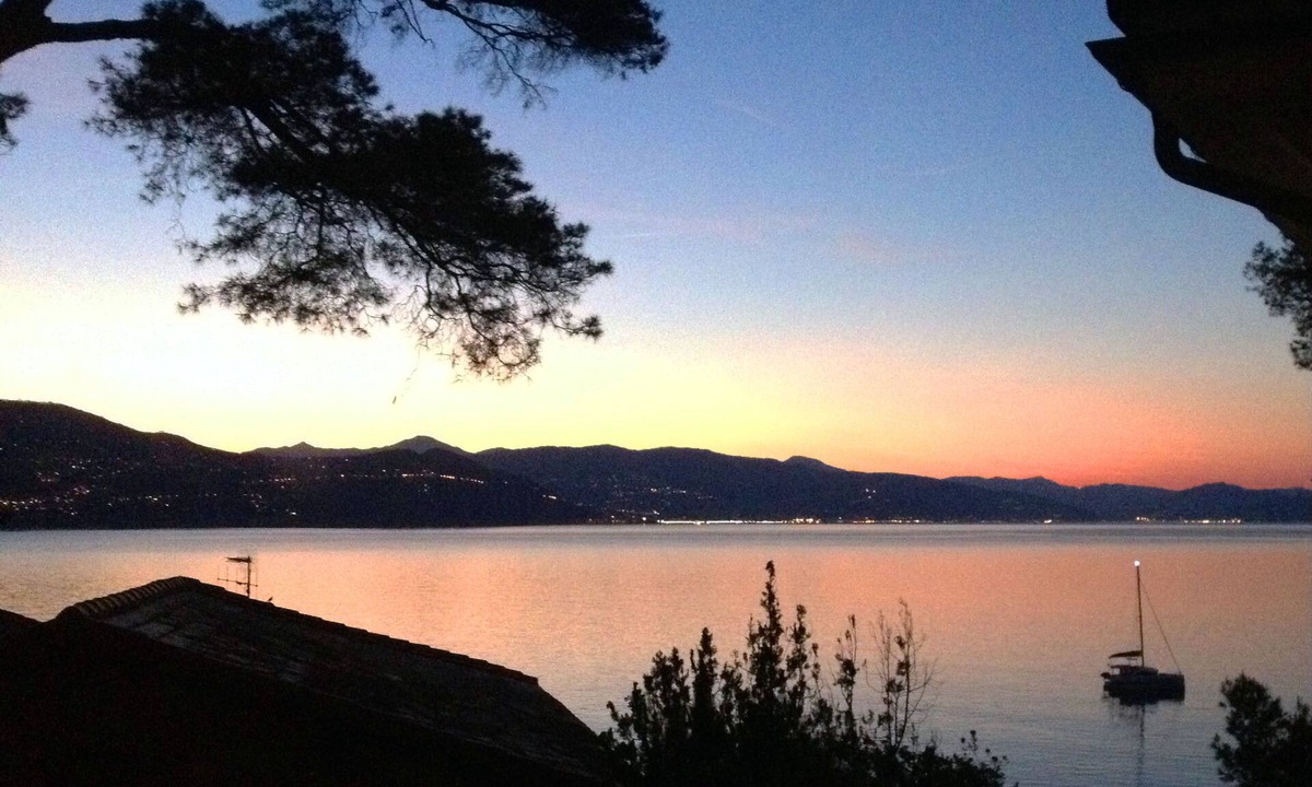 Santa Margherita Ligure Apartment | Large apartment next to the beach, free parking (Santa Margherita/Portofino)
