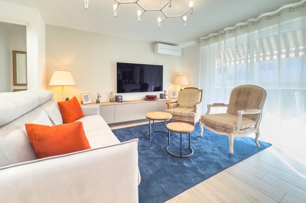 California - Pezou Apartment | Le Marcellin