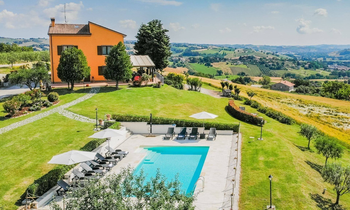 Corinaldo Villa | Leondina Country House with pool and panoramic view in Corinaldo, a heaven of peace in the Marche co