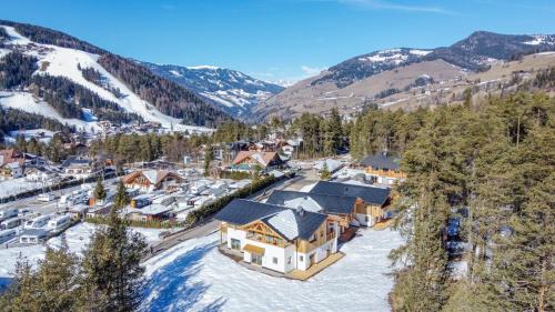 San Vigilio Apartment | Les Ciases Chalets Dolomites Apt 2