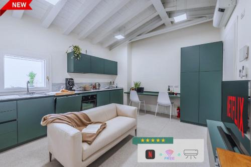 Casalgrande Apartment | Loft Design Free Parking - Maranello - Sassuolo