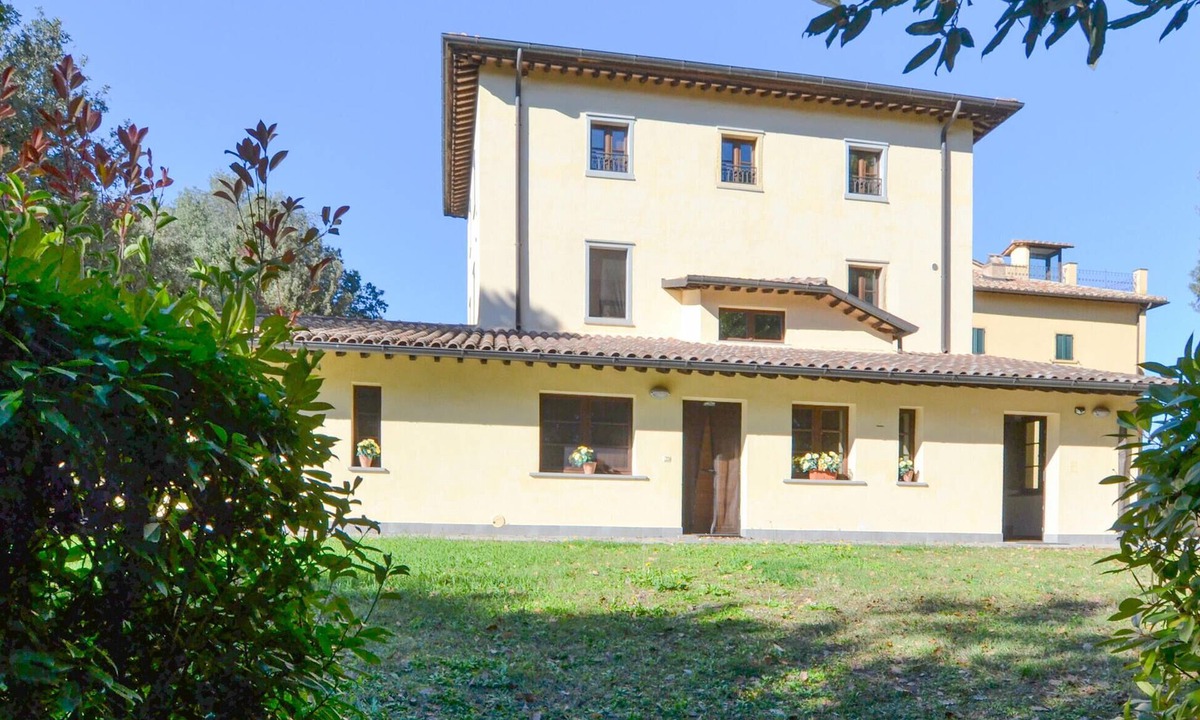 Citerna Apartment | Lovely apartment in Citerna with WiFi