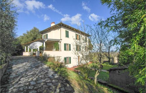 Cascine-La Croce House | Lovely Home In Castelvecchio Di Comp With Wifi