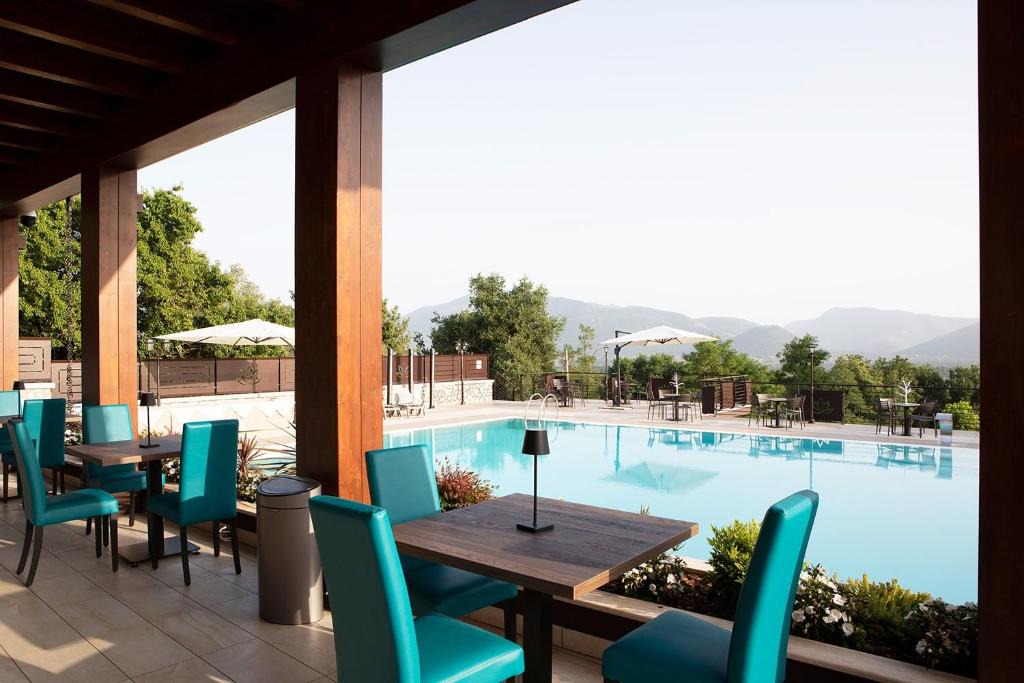 Pofi Hotel | LUAL Bleisure Hotel