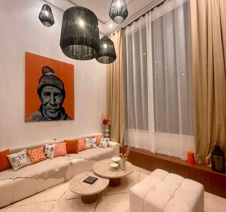 Camp El Ghoul Apartment | Luxueux Duplex 3 chambres à Victor Hugo