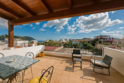 Lipari Historic Centre Bed & Breakfast | Malvasia 70