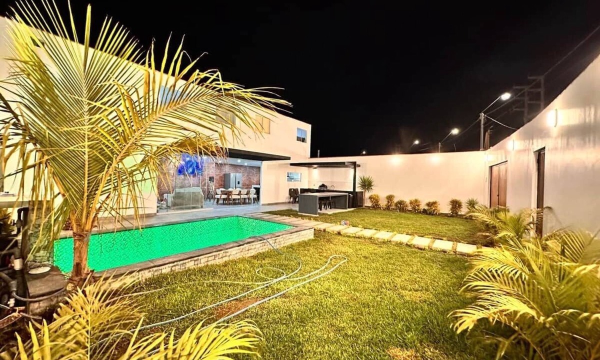 Ica House | Moderna casa con piscina en ica