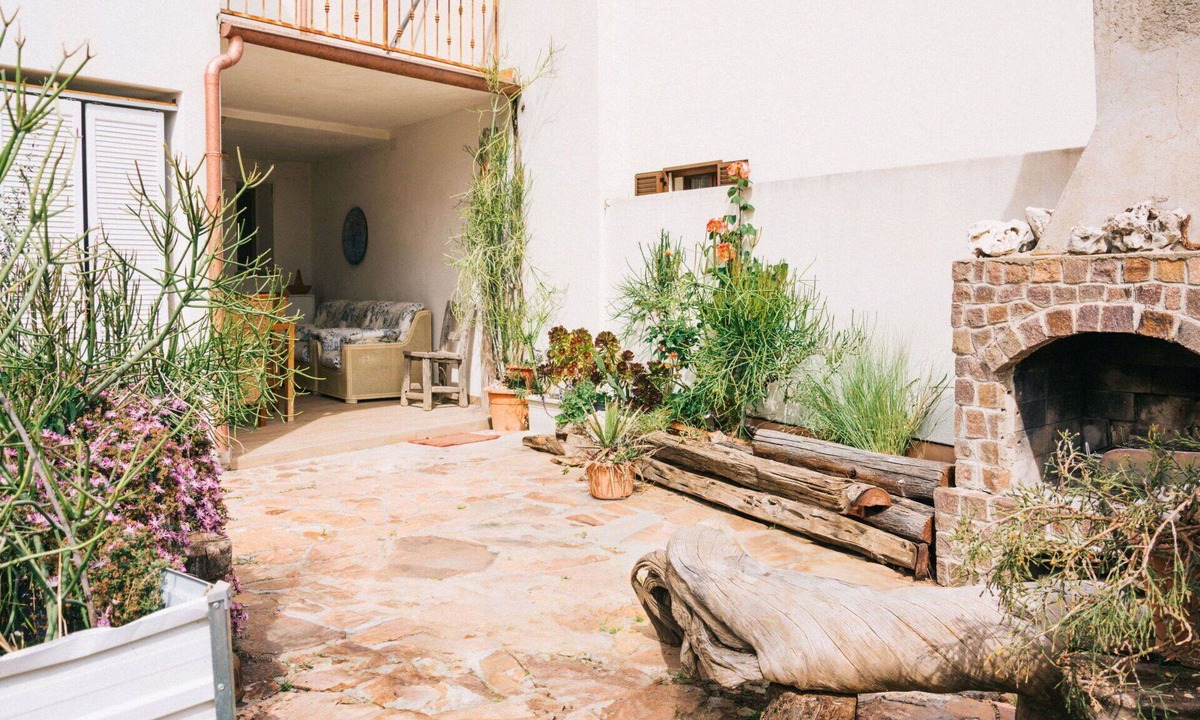 Santa Maria Navarrese Apartment | Nice apartment for 6 people with WIFI, A/C, TV, patio and pets allowed