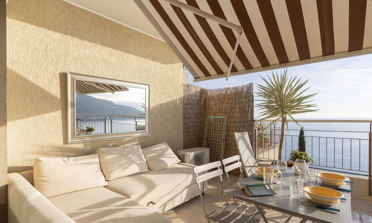 Ventimiglia Apartment | Nice apartment for 3 people with A/C, WIFI, TV and terrace