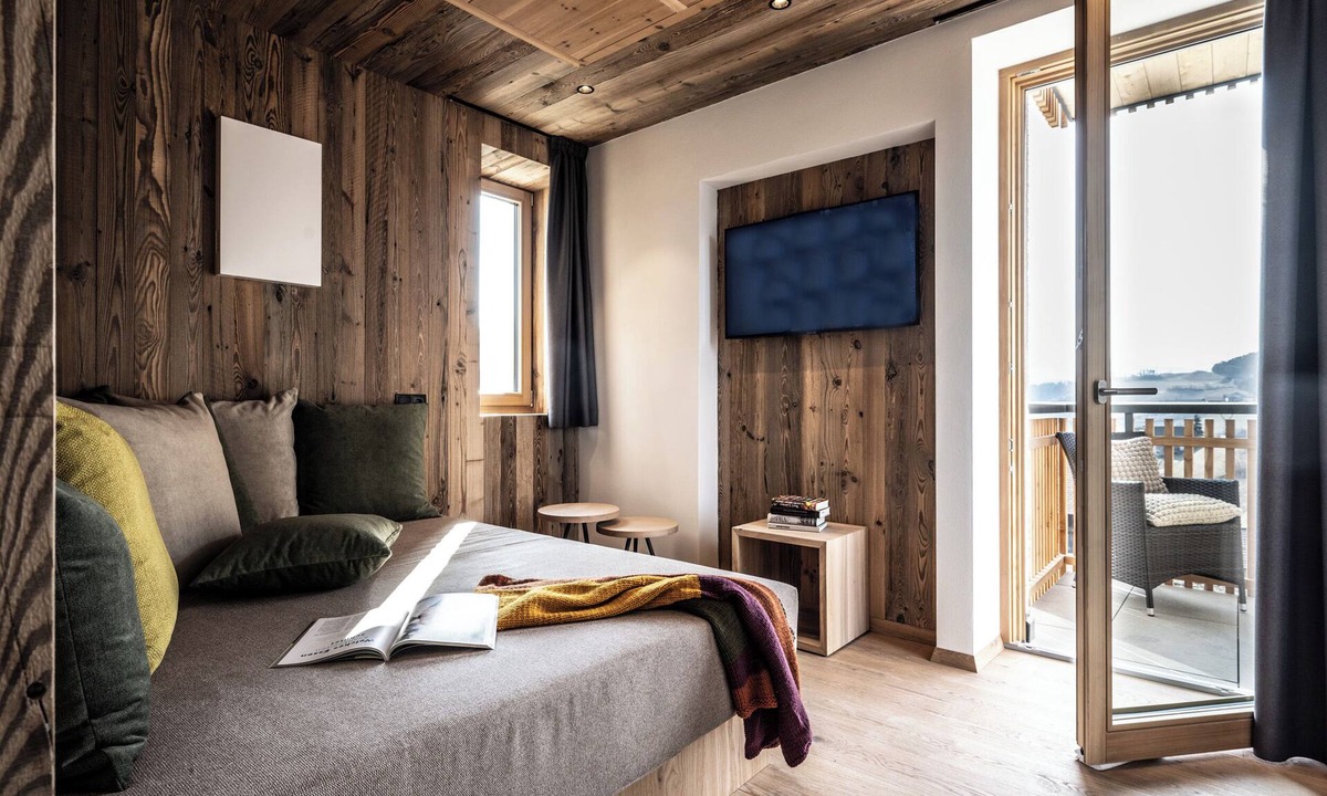 Colma Apartment | Oberfallerhof 'Apartment Inni' with Mountain View, Garden & Wi-Fi