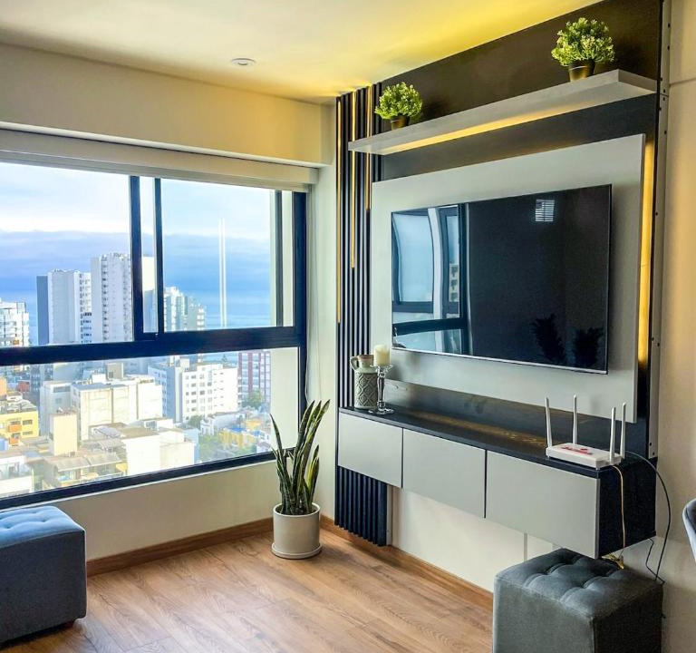 Miraflores Apartment | Ocean view 1 BR Miraflores with parking
