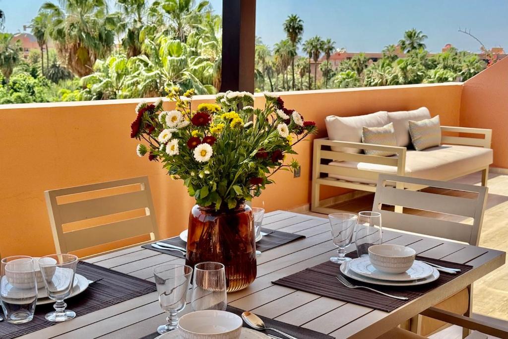 Majorelle Apartment | Penthouse with Rooftop and Jardin Majorelle View