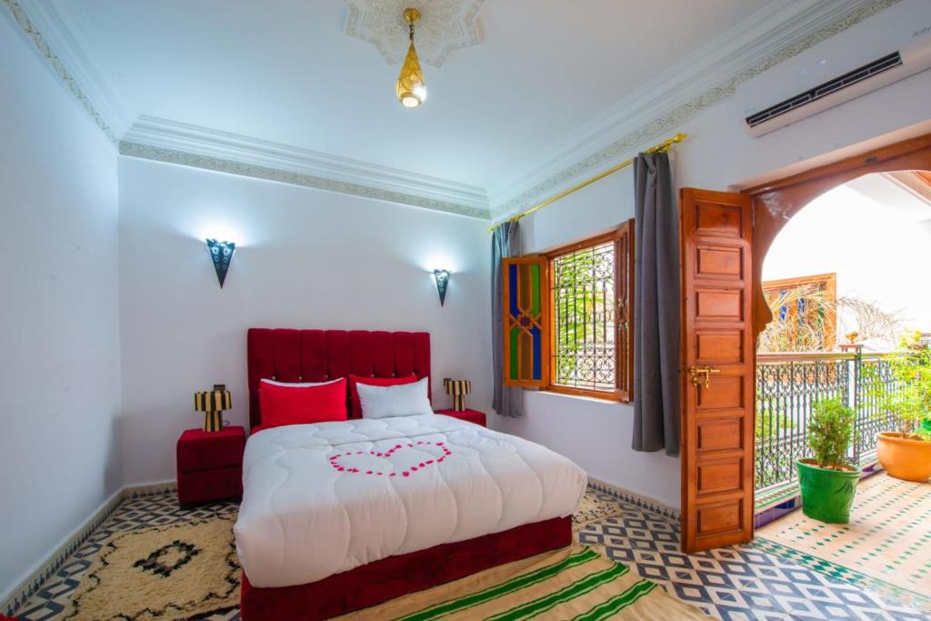 Kbour Chou House | Riad Amely