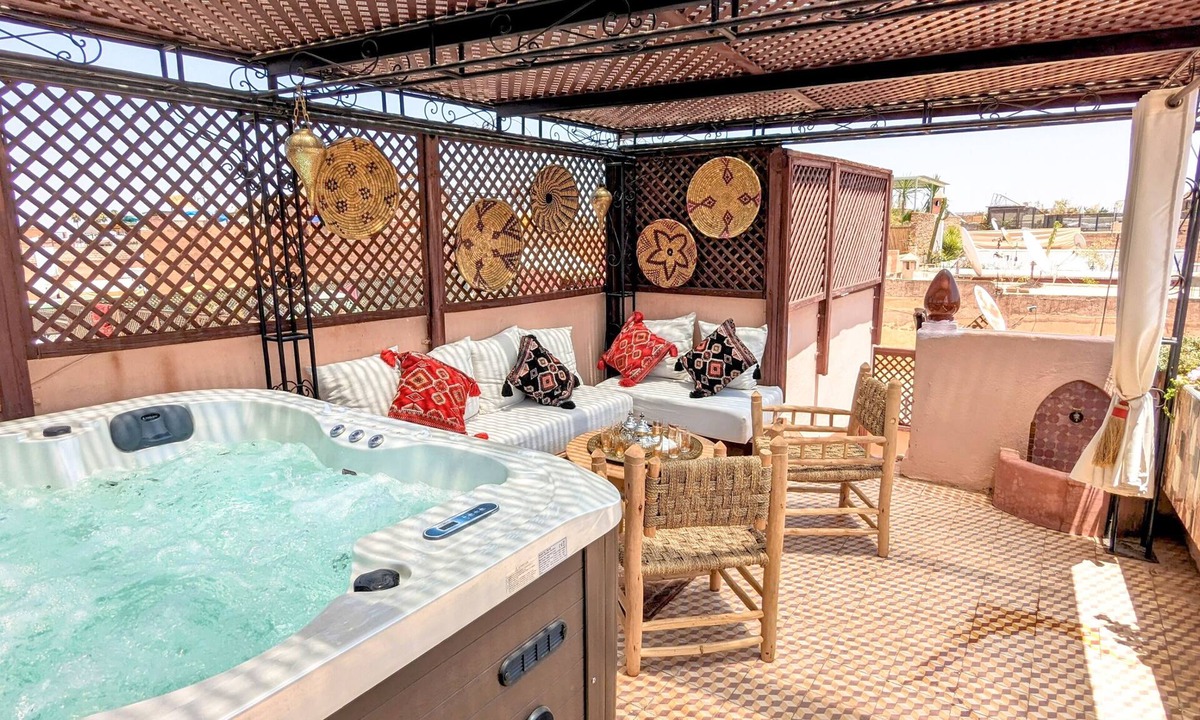 Medina Villa | Riad des Rêves, avec jacuzzi - Coeur de Medina