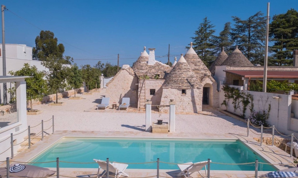 Impalata Villa | Romantic trulli with relaxation area, whirlpool, sauna, and private pool