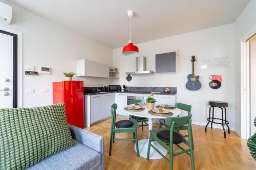 Giambellino Apartment | Savona Design Modern Flat - Frattini M4 & Navigli