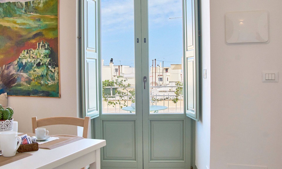 Montalbano Apartment | Second floor suite/apartment with terrace