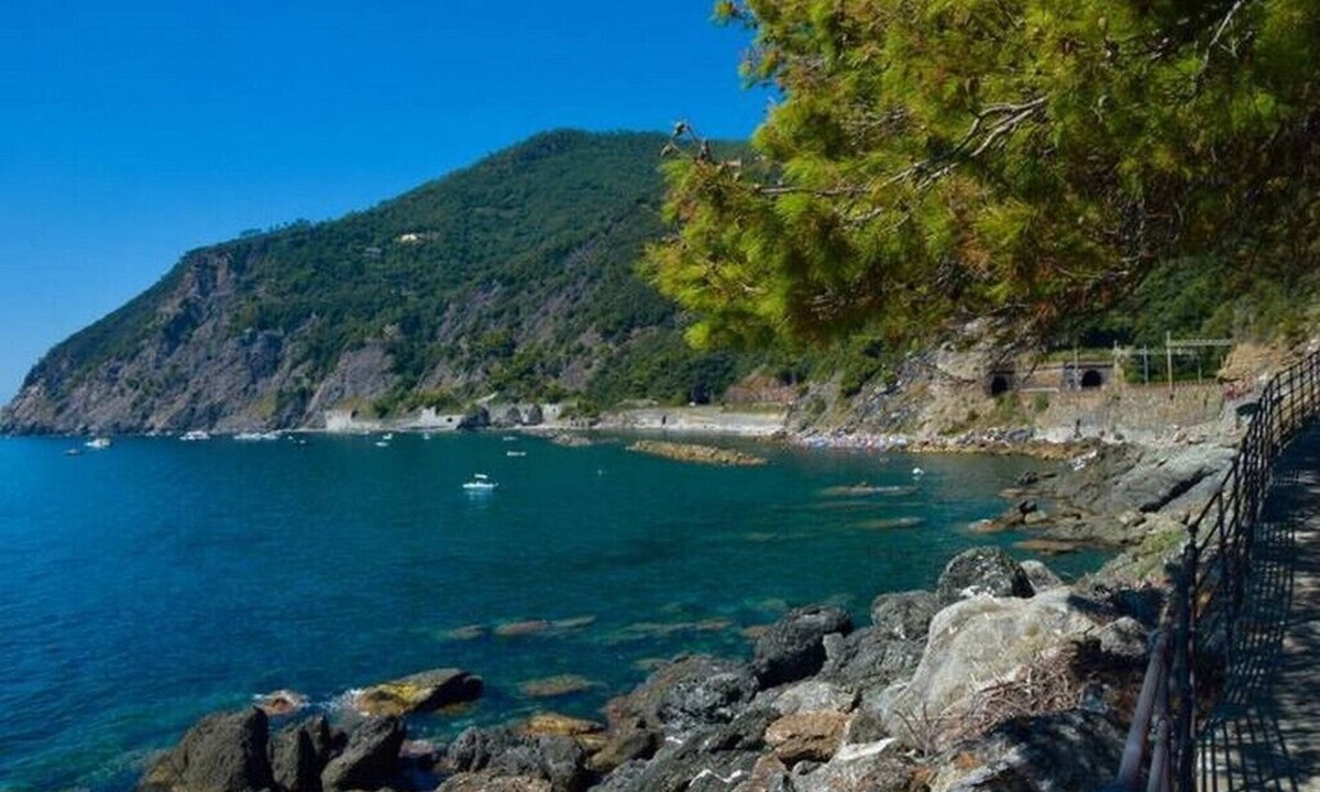Rostio Apartment | Spacious convenience between Cinque Terre and Portofino