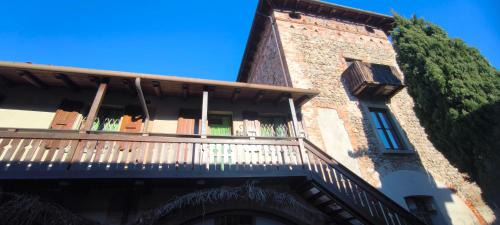 Ponte San Pietro Apartment | Stall Lonc