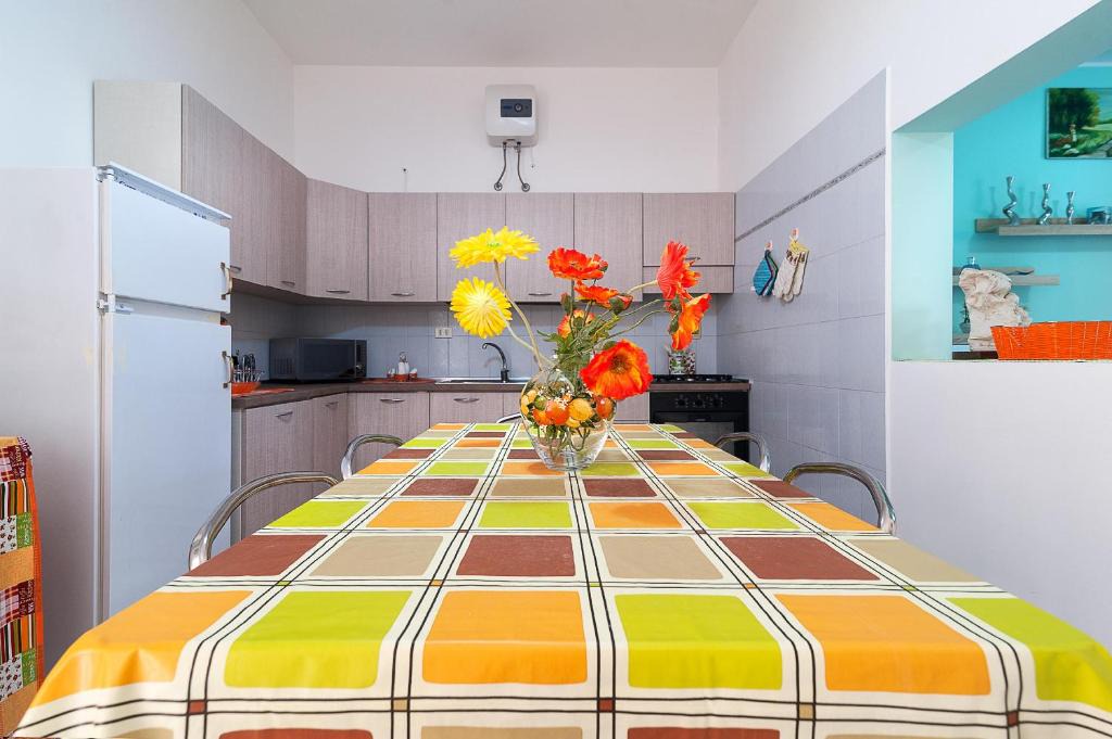 Torre San Giovanni Apartment | The green sea big house