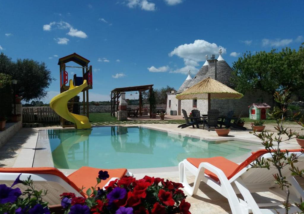 Martina Franca Villa | Trulli