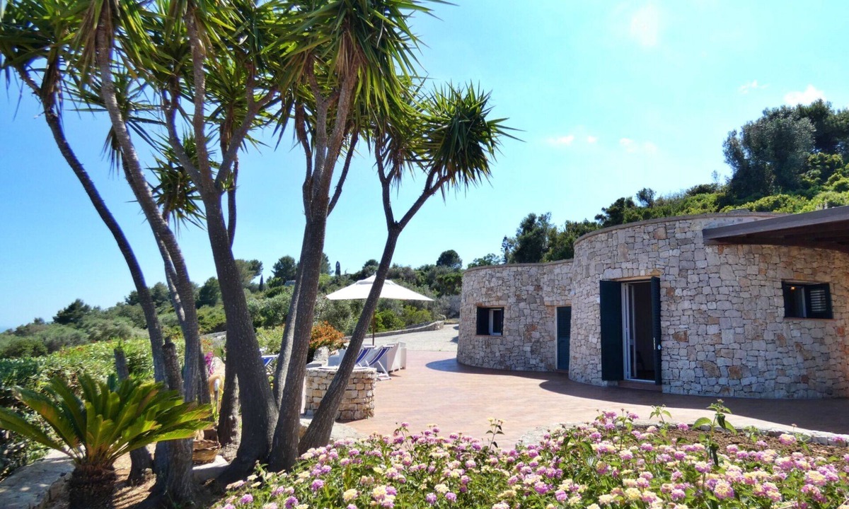 Marina di Novaglie Villa | Trullo Anthos - Beautiful Sea View and Private Garden