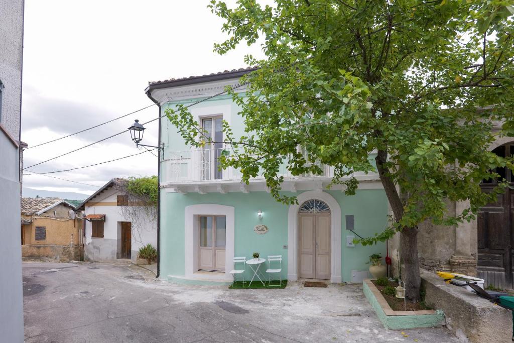 Giuliano Teatino House | Tullia -intera casa-