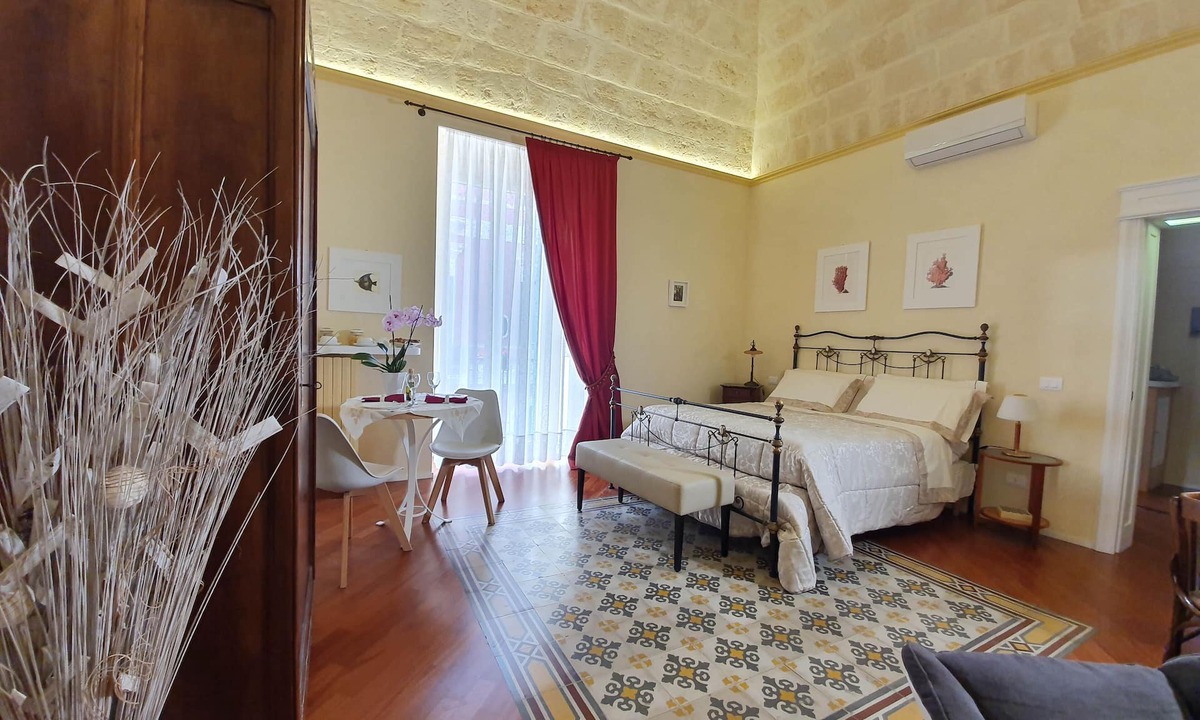 Trani Bed & Breakfast | Turenum Apartment B&B