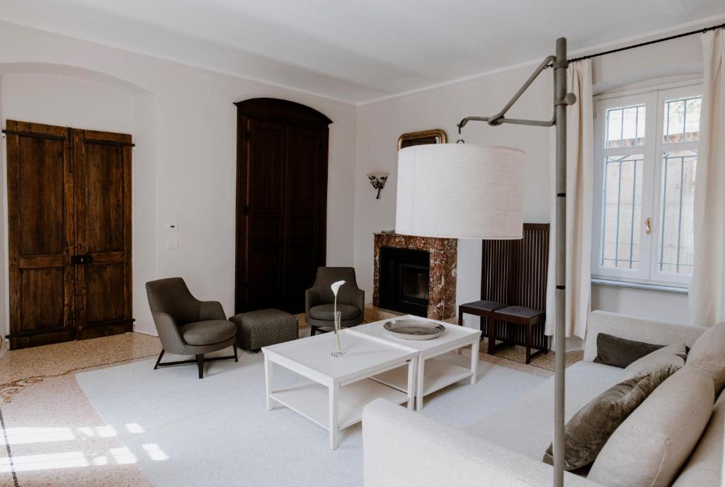 Monforte d'Alba Villa | Villa Coste di Monforte