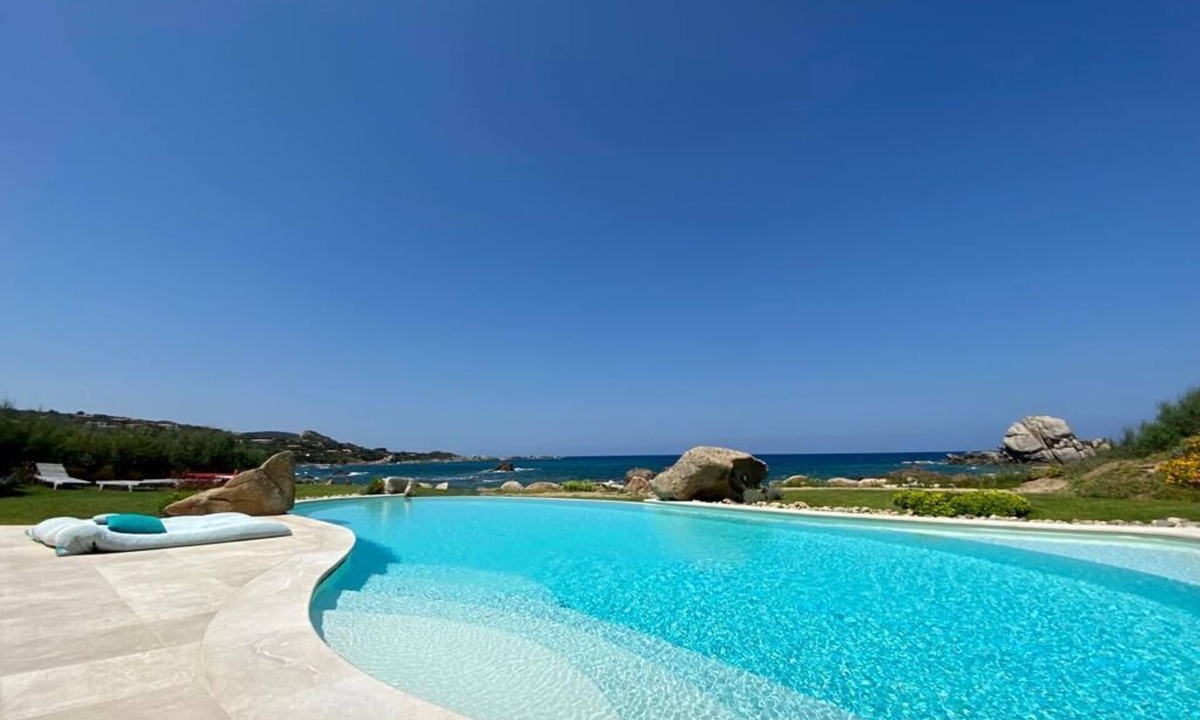 Portobello di Gallura Villa | Villa Specioza direct on the sandy beach