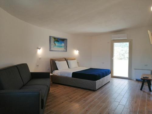 Poggio dei Pini Bed & Breakfast | Villa Zola