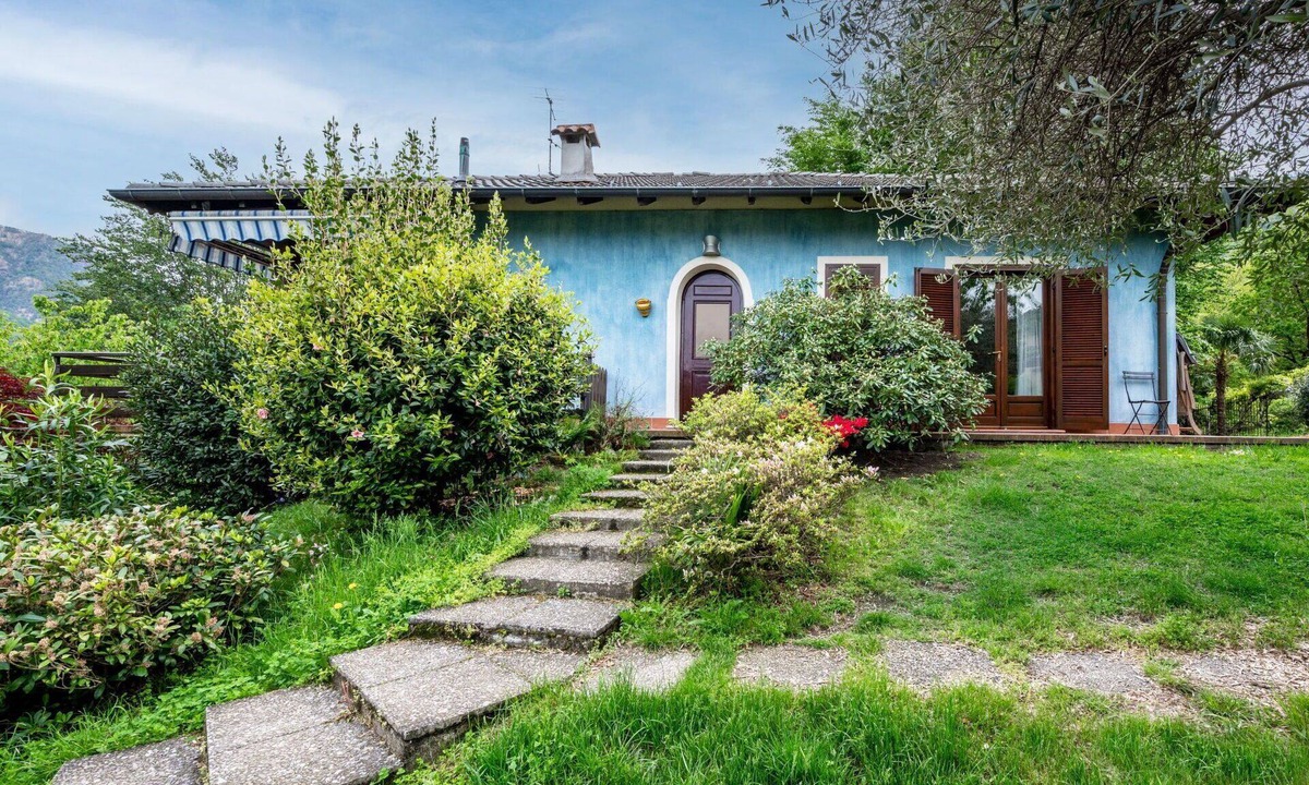 Casale Corte Cerro House | Wonderful villa for 4 guests with WIFI, TV, terrace and pets allowed