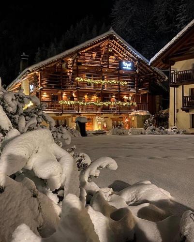 Gressoney-la-Trinite House | Wongade Chambres d'hotes e Restaurant
