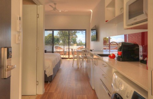 Atherton Hotel | Atherton Motel