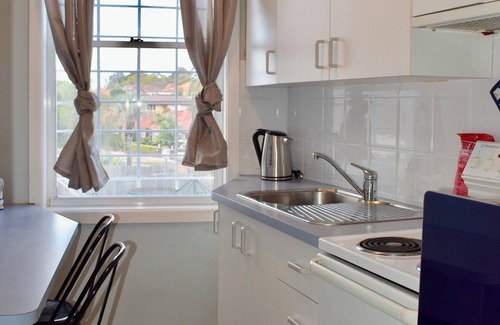 Haberfield Apartment | Spacious 3 Bed Apt in Vibrant Haberfield