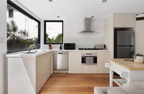 North Bondi Apartment | 120 m² Apartment ∙ 2 bedrooms ∙ 4 guests