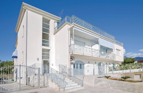 Diamante Apartment | 2 bedroom accommodation in Diamante CS