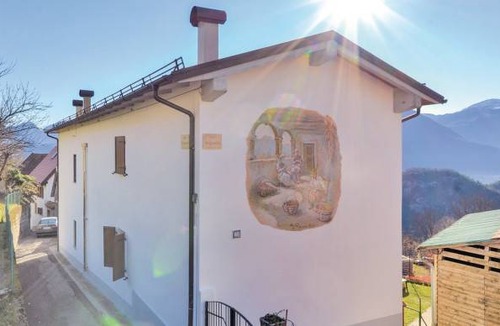 Trava House | 2 bedroom accommodation in Lauco (UD)