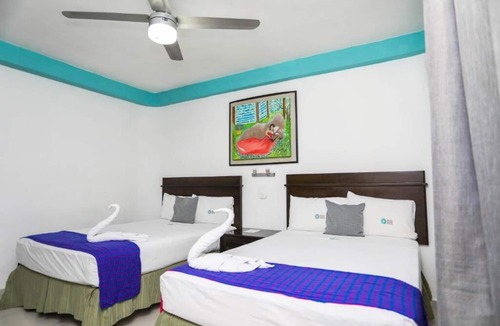 Avenida Tulum Hotel | 2 Units | Modern Tile-Floor Room w/Secure Comfort in Central Cancún Location