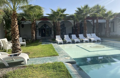 Sidi Abdallah Ghiat Villa | 23 suites private villa with a huge pool and a party space